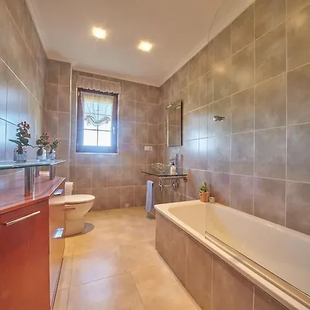 El Balcon De Comillas, Con Jardin Ferienhaus