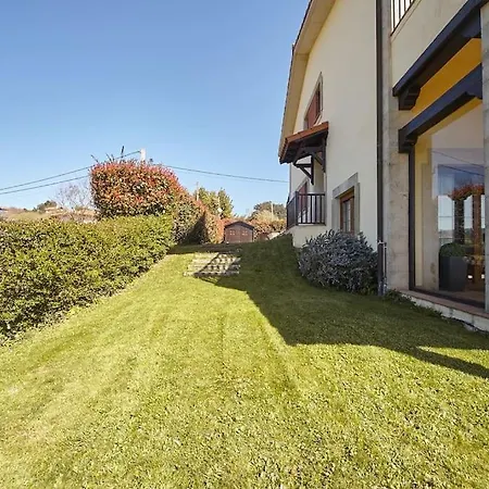 Ferienhaus El Balcon De Comillas, Con Jardin Comillas