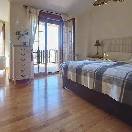 Casa de Férias El Balcón De Comillas, Con Jardín *